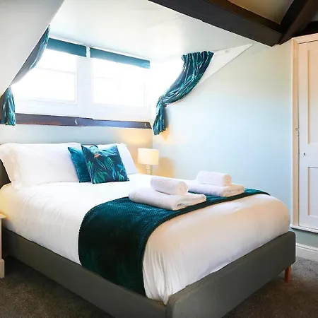 Daire The Penthouse Queen Margaret's Scarborough