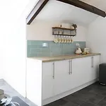 Apartment The Penthouse Queen Margaret's Scarborough