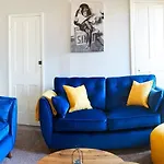 Apartment The Penthouse Queen Margaret's Scarborough